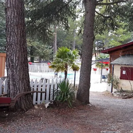 Kemp Mobil-home Avec Terrasse Pour 4 Pers. - Api-1-52-1600